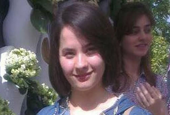 Bacısının başını kəsən qızın məhkəməsi başlayır