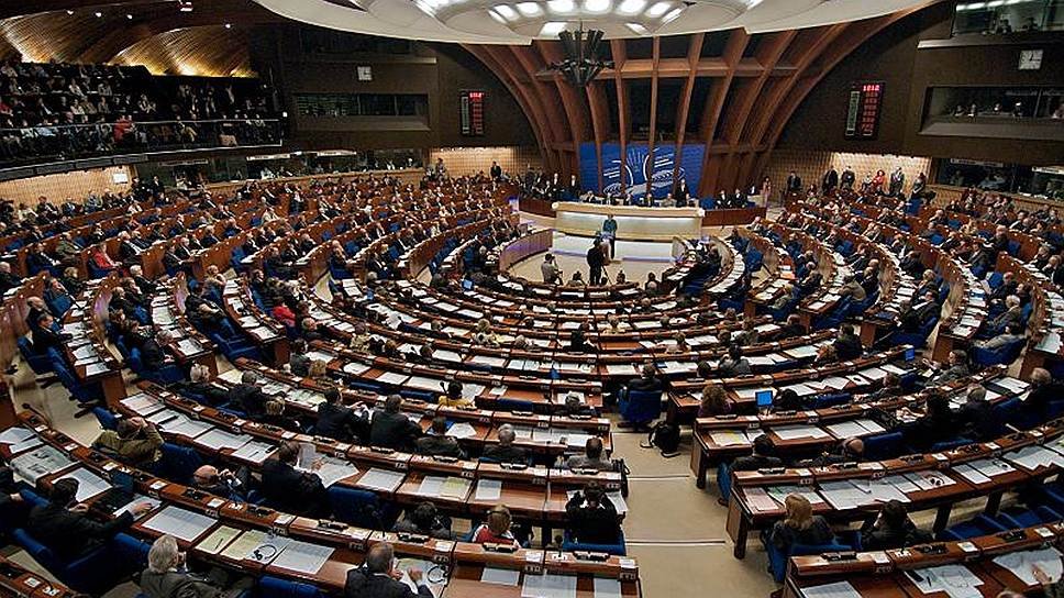 Avropa Şurasının qalmaqallı qərarına