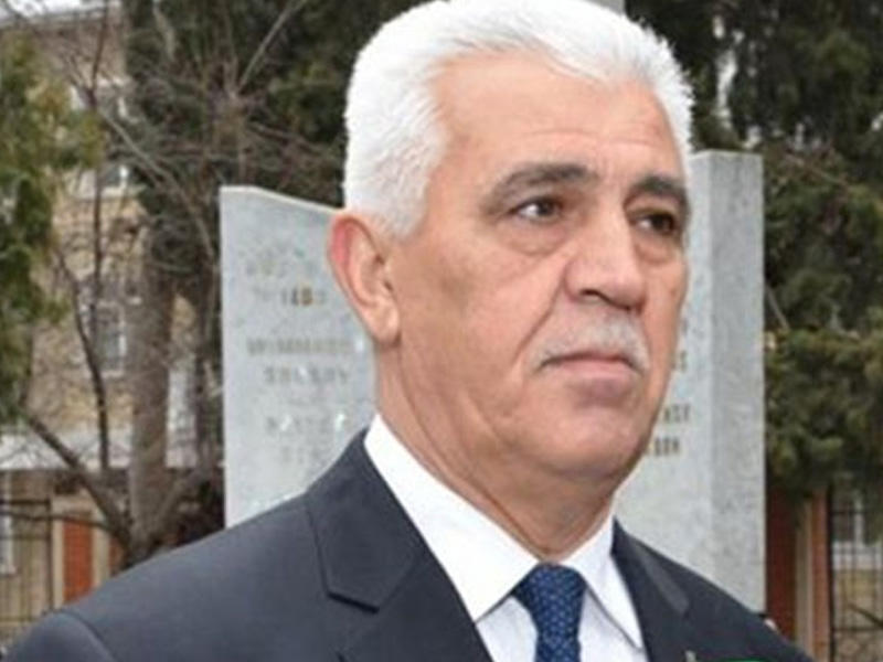 ŞOK İDDİA! Texnologiya Universitetinin rektorunun gənc qız masajistləri…