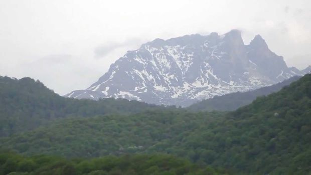 Dağlara qar yağdı