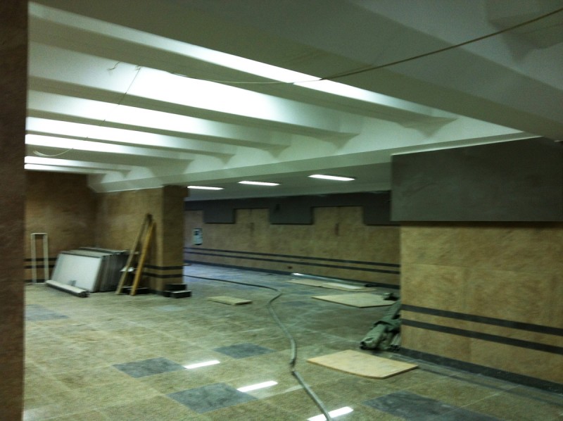 Bakıda metro stansiyanın yeni çıxışından - son