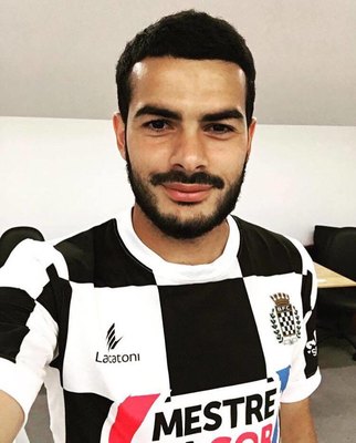 Azərbaycanlı gənc futbolçu Portuqaliyaya transfer olundu