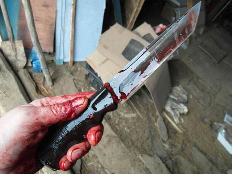 Gəncədə bıçaqlanma