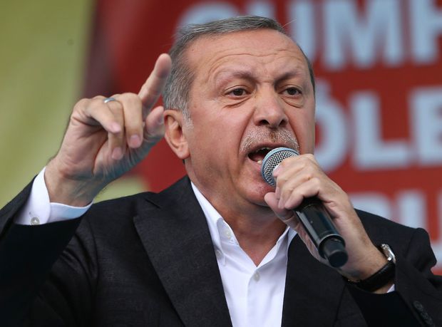 Ərdoğan: Rusiya böyük səhvə yol verir