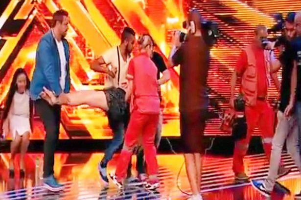 Canlı yayımda elə həyəcanlandı ki...