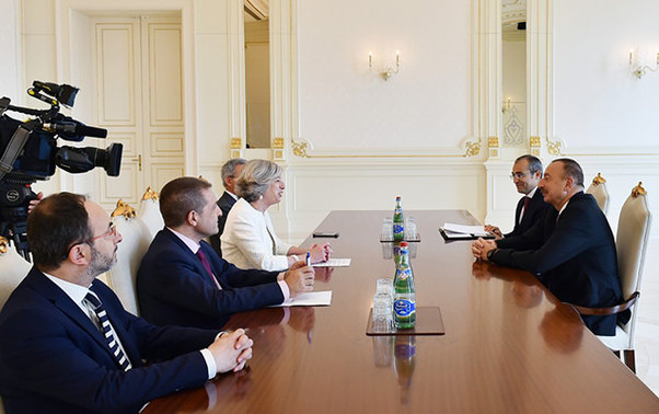 İlham Əliyev Təhsil naziri ilə görüşdü