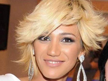 Məşhur parodiyaçı bu dəfə Röyanı hədəfə aldı