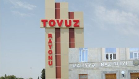 Tovuzda böyük yeyintinin tüstüsü göz çıxarır...