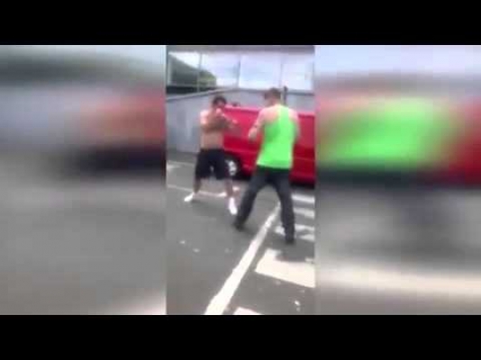 Avtomobili park etmək üstündə «qaydasız döyüş»ə çıxdılar