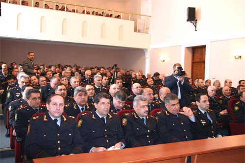 Daxili İşlər Nazirliyində kütləvi ixtisar