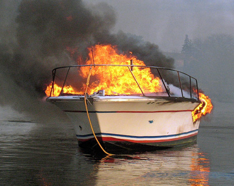 Həcc ziyarətindən dönən prezidentin katerində partlayış olub