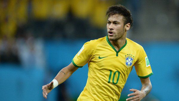 Məhkəmə Neymarın 47,4 milyon dollarına həbs qoydu