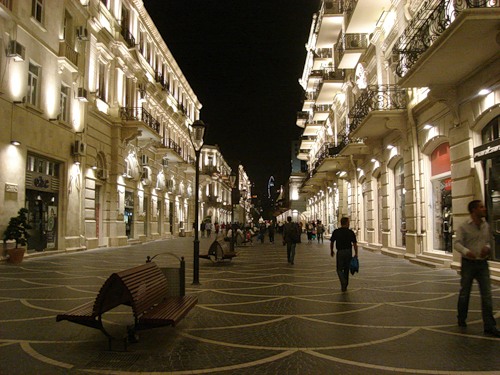 Bakıda sərbəst gəzən erməni