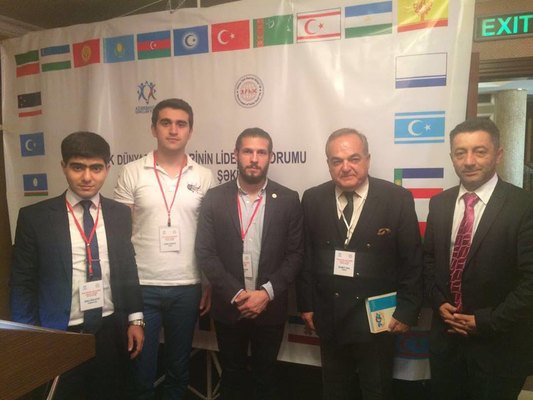 Rusiyalı gənclər Şəkidə forumda iştirak edir