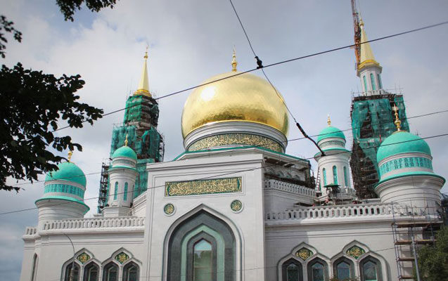 Putinin Moskvada açdığı ən böyük məsciddən