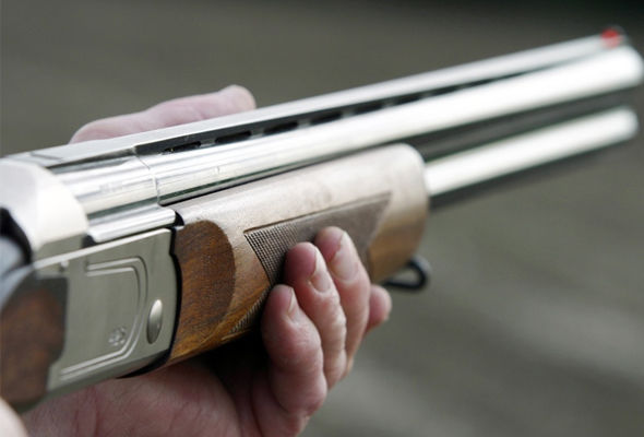 Türkiyədə ana iki qızını, ər isə arvadını öldürdü