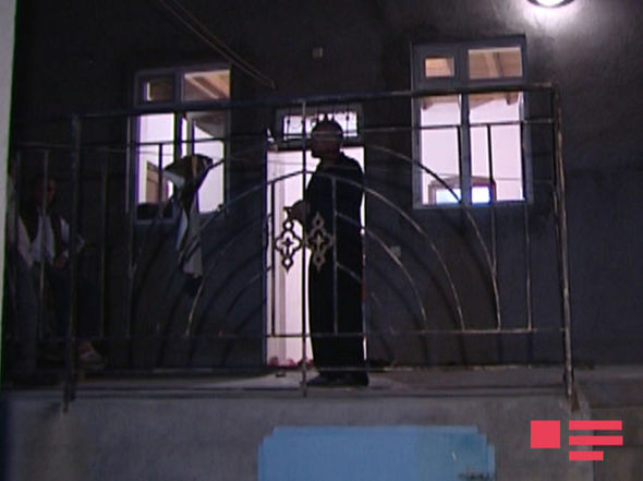 Bakıda eyni ailənin üç mənzili qarət olundu