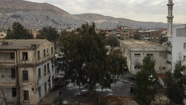 Rusiyanın Suriyadakı səfirliyini minaatanlardan atəşə tutdular