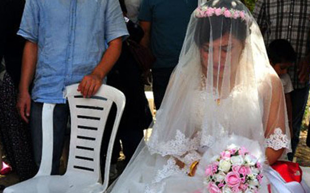 Bəy öz toyuna gəlmədi —