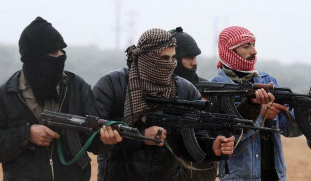 Terrorçular Əsəd ordusunun 56 əsgərini edam etdilər