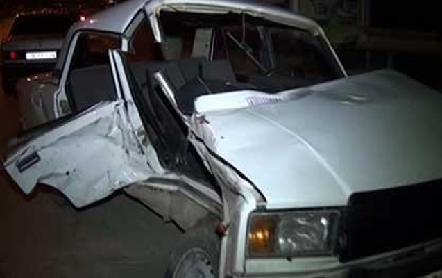 Ziyarətgahın yanında ağır qəza -