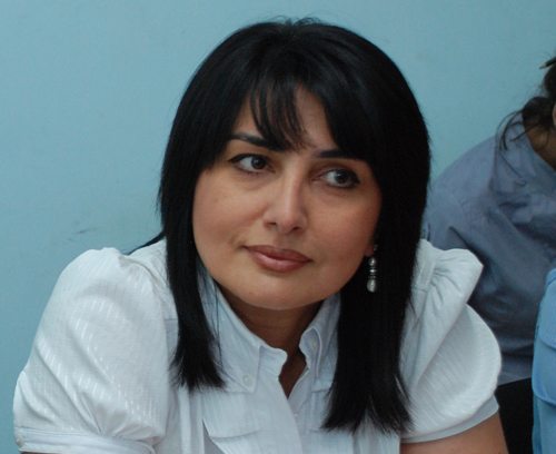 Millət vəkili Jalə Əliyeva mandata 