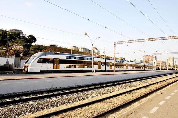 Bakı-Sumqayıt qatarının hərəkət