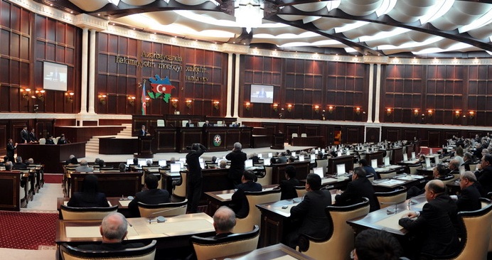 Milli Məclis Avropa Parlamentinin qətnaməsi ilə əlaqədar qərar qəbul edib