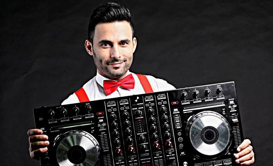 Məşhur DJ doğum gününü qeyd edir