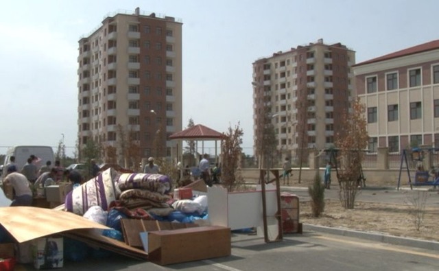 Mingecevirde köçkünlər üçün yeni qəsəbə istifadəyə verildi