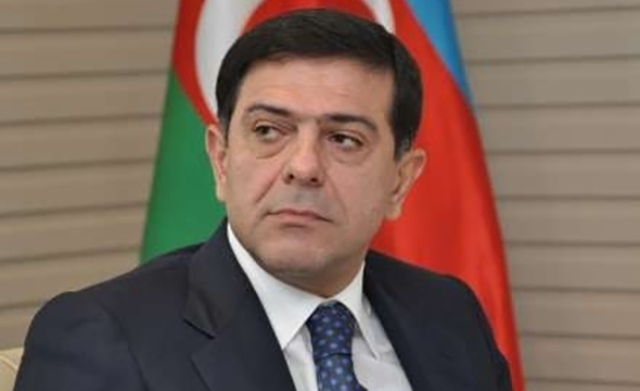 İcra başçısının maşını cərimə meydançasına aparıldı