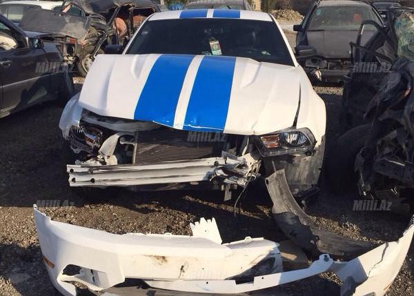 Qəzaya düşən Dj Çinanın yeni bahalı avtomobili