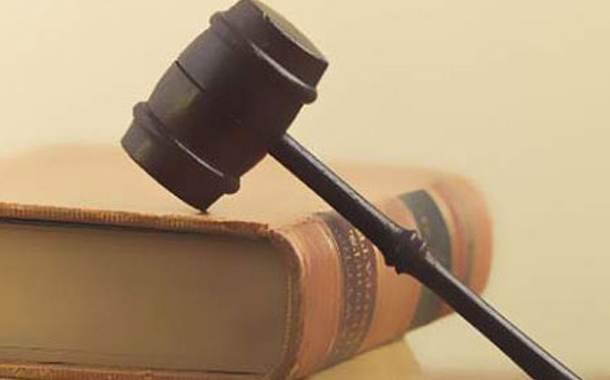 Buzovnada kürəkənini öldürən qayınataya —