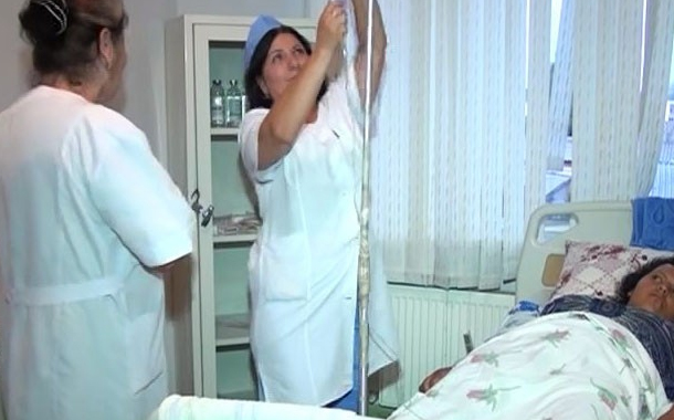 Qadın qonşusu tərəfindən ağacla döyüldü —