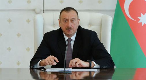 İlham Əliyev: Biz kimə mane oluruq?