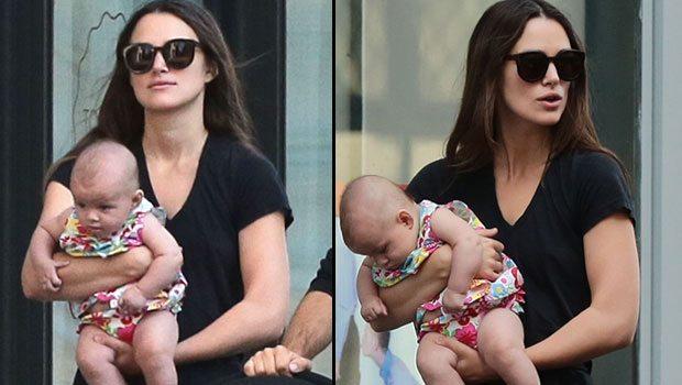 Ana olan aktrisa ilk dəfə övladı ilə