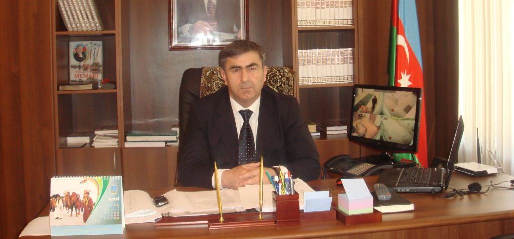 Yardımlı rayon icra başçısının