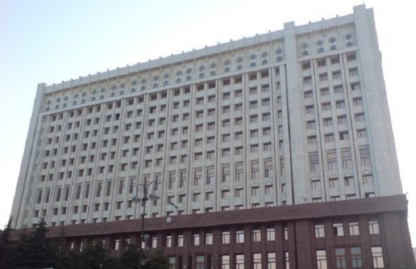 Prezident Komissiyanın tərkibində