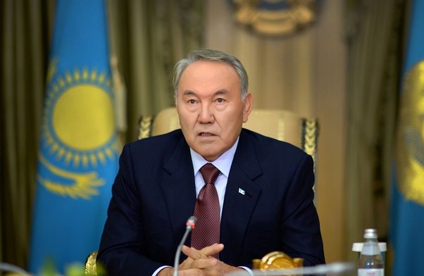 Nazarbayev təcili iclas