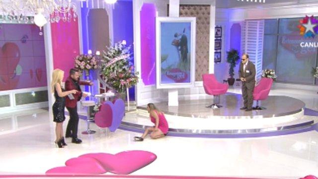 Milyonçuya ərə getmək istəyən qadın yıxıldı