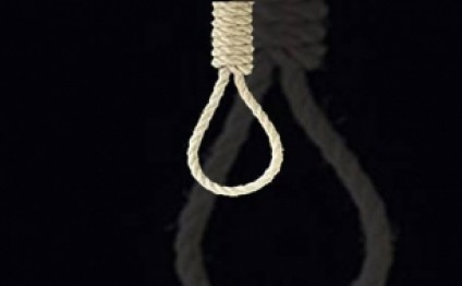 Bakıda 23 yaşlı qız intihar etdi