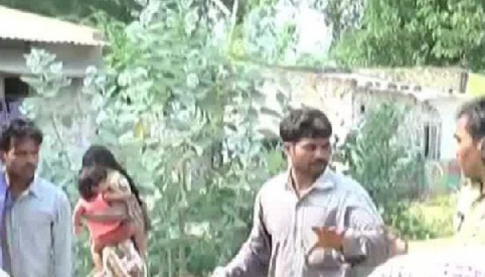 Arvadını lüt soyundurub, döyə-döyə küçədə gəzdirdi - Manyak ərin etdikləri