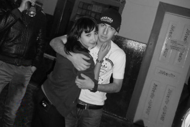 Rusiyada qəzəbli kütlə ermənini ölənə qədər döyüb -