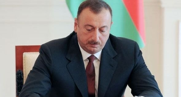 İlham Əliyev icra başçısını işdən çıxartdı