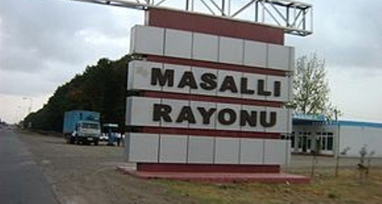 Masallının Ərkivan kəndində bələdiyyə sədri qalmaqalı