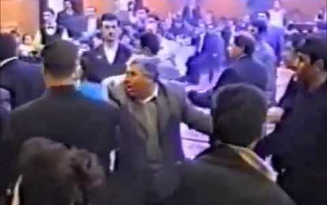 Toyda kütləvi dava düşdü-