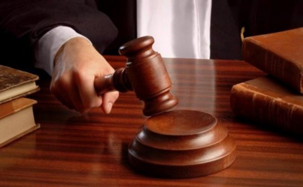 Azərbaycanda hakim özü-özünə ETİRAZ EDİB