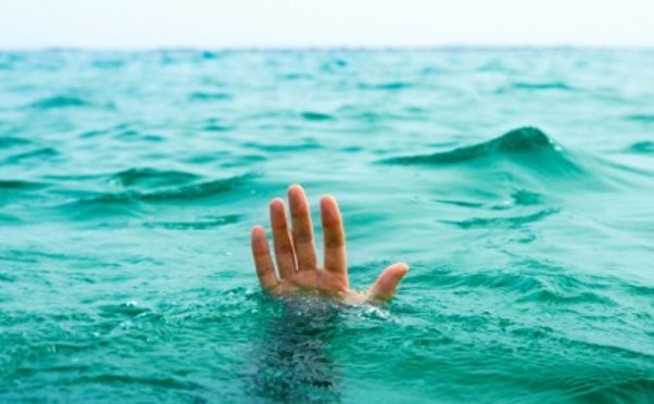 Masallı sakini dənizdə boğulub