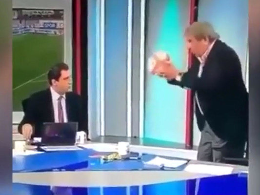 Canlı efirdə bu da oldu - Ekspertdən