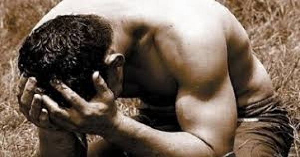 Qadınlar tərəfindən zorlanan 4 kişi